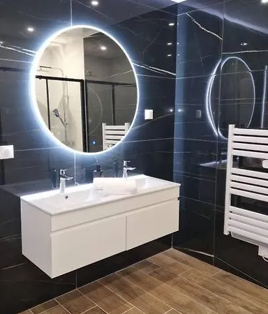 Des Ducs Loft 1 Apartment *