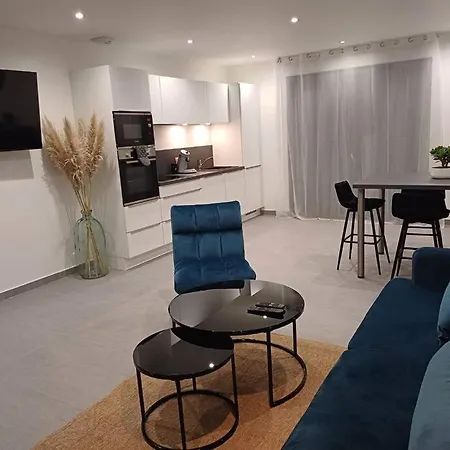 Apartment Des Ducs Loft 1 *